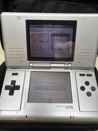 Nintendo DS Clásica Plata + Funda Azul
