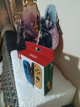 Pack Joy-Con Nintendo Switch Azul y Amarillo