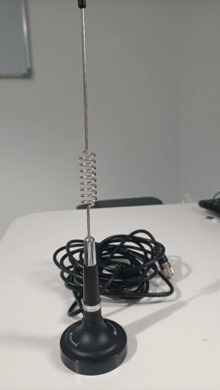 Emisora Midland M-Mini USB + Antena