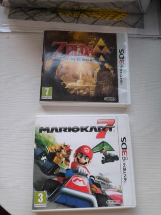 Nintendo 3DS XL Blu + 5 giochi + custodia