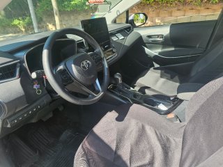 LICENCIA DE TAXI MADRID + TOYOTA COROLLA HYBRID