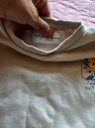 Conjunto Camiseta Volantes y 3 Mallas Niña
