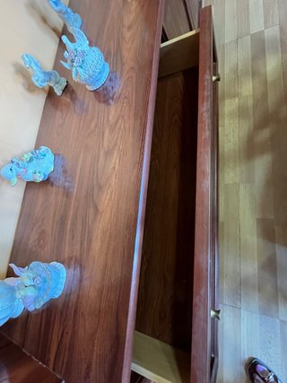 Mueble de salón madera y cristal