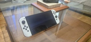 Nintendo Switch OLED Negra/Blanca