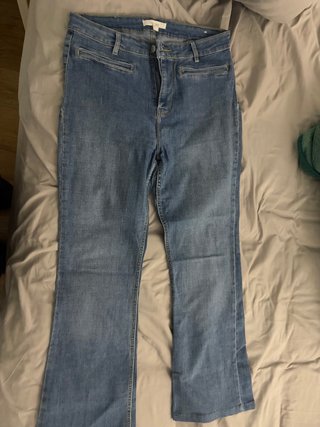 Pantalones vaqueros acampanados azules