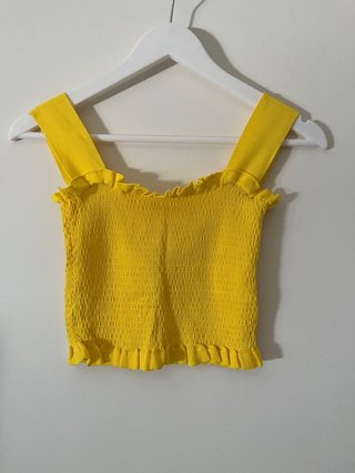 Top amarillo tirantes