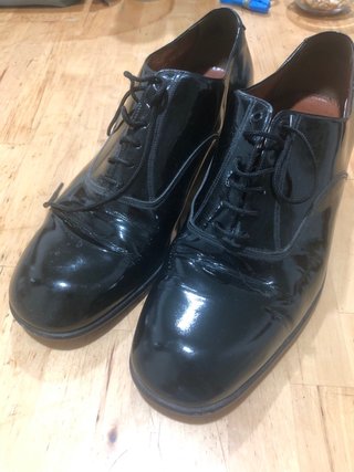 Zapatos de charol negros