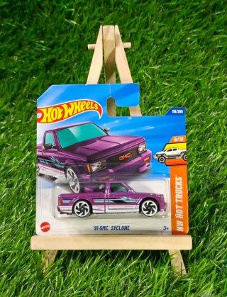 Hot Wheels 91 GMC Syclone Morado
