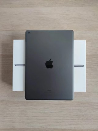 iPad 9ª Gen 64GB Gris Espacial con caja original