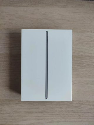 iPad 9ª Gen 64GB Gris Espacial con caja original
