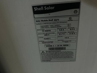 Placa solar y regulador de carga