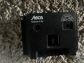 Placa solar y regulador de carga