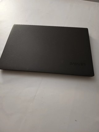 Lenovo 15 i3-7020U 4GB RAM Gris