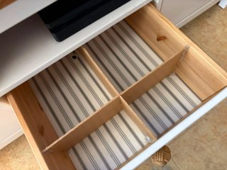 URGE!! Mueble TV IKEA Blanco y Madera