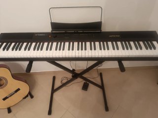 Piano Artesia Pro Performer 88 teclas