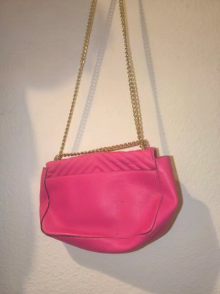 Bolso Rosa Victoria's Secret con Cadena Dorada