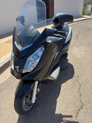 Peugeot Satelis 125 4V Negra