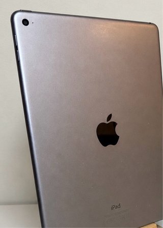 iPad Air 2 64GB Gris/Plata + Funda y Cargador
