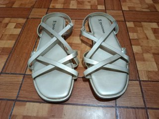 Sandalias