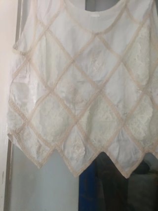 Blusa  Beige/Blanco Talla Única