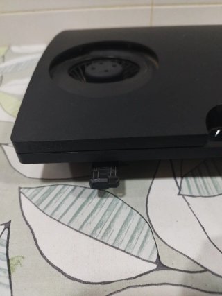PS3 Slim Negra con Mando y juegos