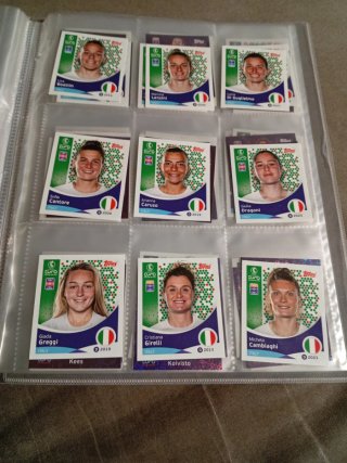 Álbum Cromos sin  pegar Euro Femenino Suiza 2025