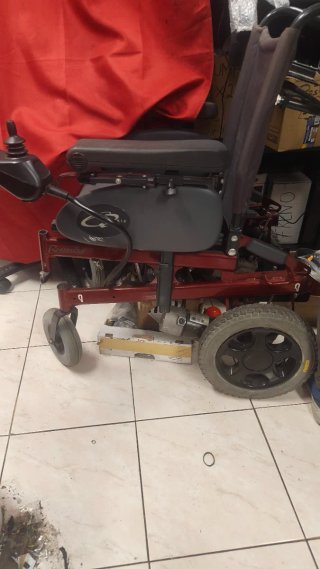 Silla de ruedas eléctrica Quickie Rumbo