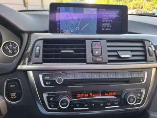 BMW 330D AUTO TOURING 258cv