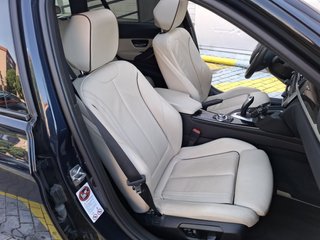 BMW 330D AUTO TOURING 258cv