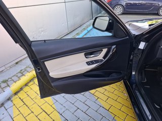BMW 330D AUTO TOURING 258cv