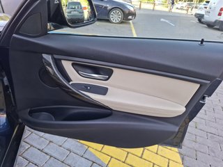 BMW 330D AUTO TOURING 258cv