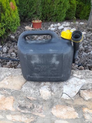 Bidón gasolina 5L con boquilla