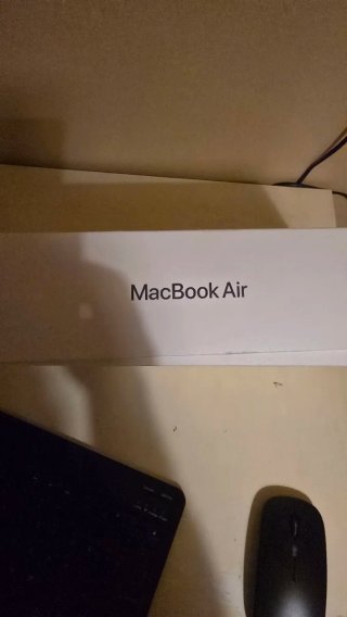 MacBook Air M2 2022 13,6" Como Nuevo