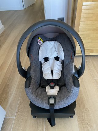 Sillita coche STOKKE BeSafe iZi Go+ y base ISOFIX