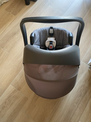 Sillita coche STOKKE BeSafe iZi Go+ y base ISOFIX