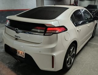 Opel Ampera 2013