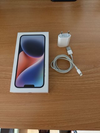 iPhone 14 Plus 128GB Azul Cielo+ cable cargador ++