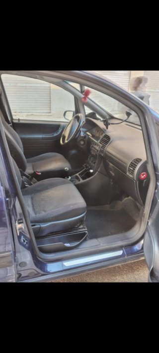 Opel Zafira 2004