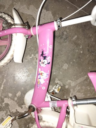 Bicicleta Infantil Disney Minnie Rosa. 12 pulgadas
