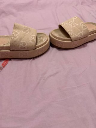 Chanclas Beige Talla 38 no original