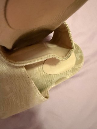Chanclas Beige Talla 38 no original