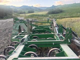 Vibrocultivador Cleyser Agro 7,30m