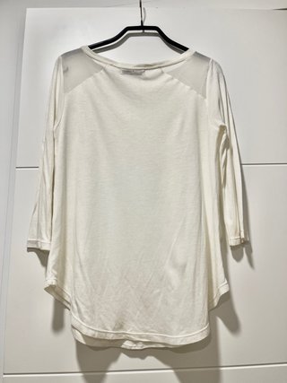 Blusa Bershka blanca doble capa