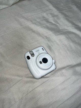 Cámara Fujifilm Instax Mini 11 Blanca