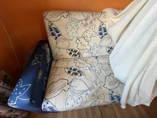 Sofá Cama Tela Azul y Blanco
