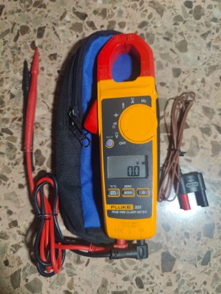 Multímetro Fluke 325 con Sonda Temp.