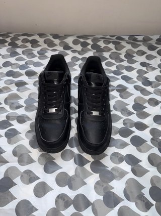 Nike Air Force 1 Negras