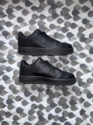 Nike Air Force 1 Negras