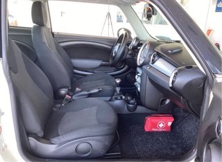 MINI ONE  2010