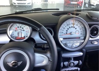 MINI ONE  2010